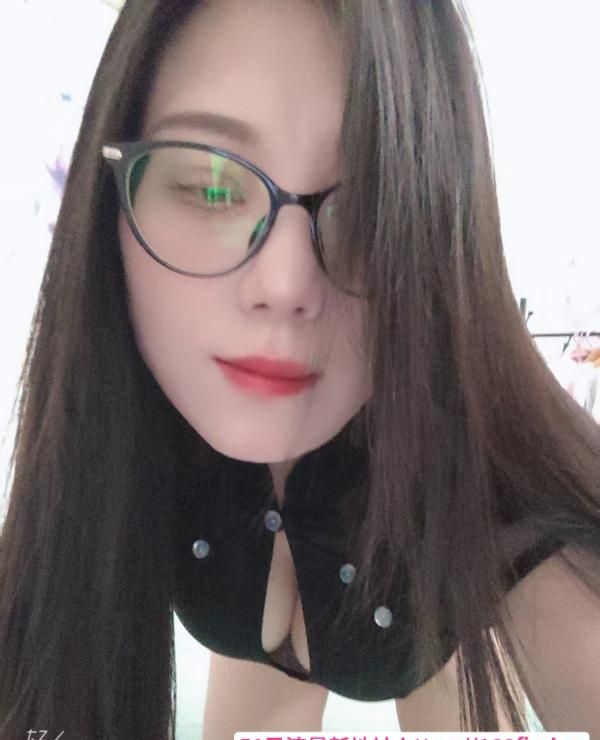 白云大奶美御姐 2