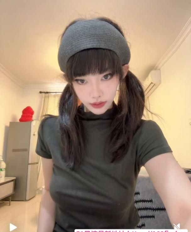 暗黑系嫩妹小怪 2