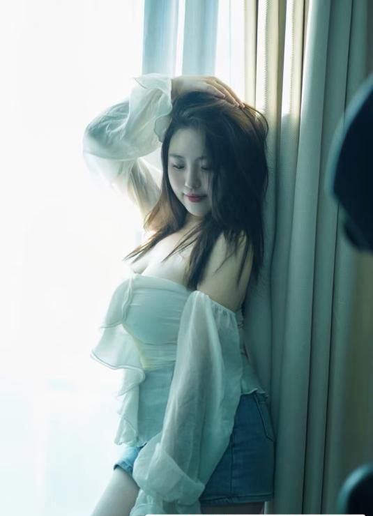 36D巨乳丰满莎莎 2
