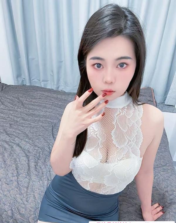 白云盈盈 1