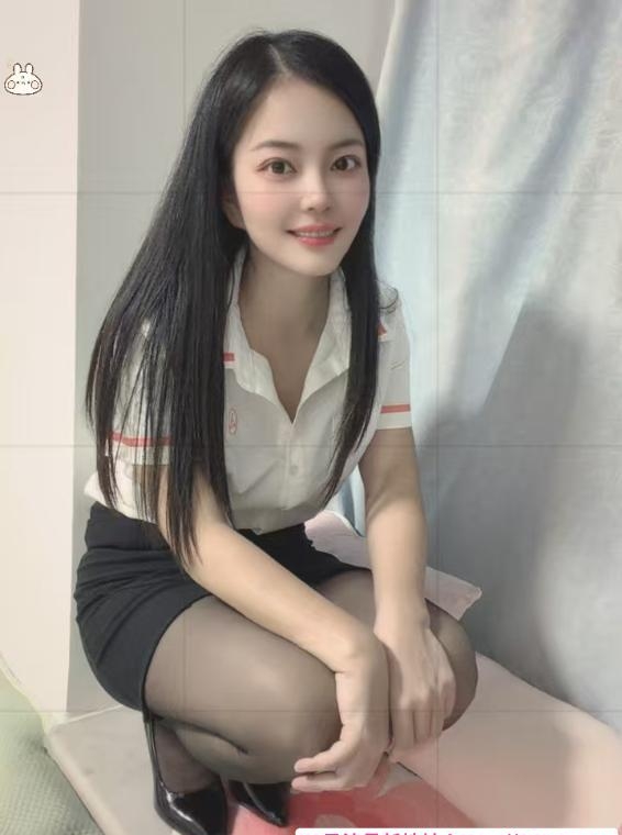 南山纯欲性感大腚少妇 1