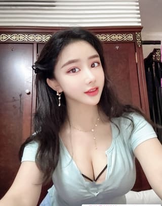 巨乳蜜桃臀瑜伽老师