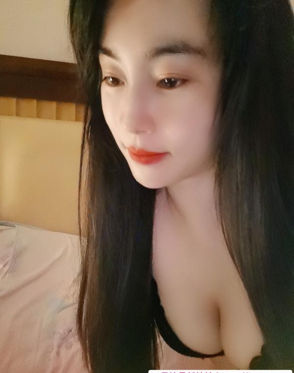 龙华珊珊 1