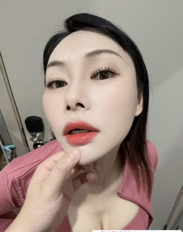 南山一字马英语老师 1