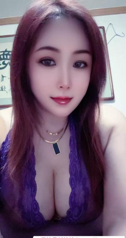 大奶泻火红玉 1
