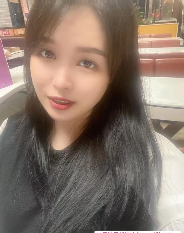 大奶小白兔老师 1