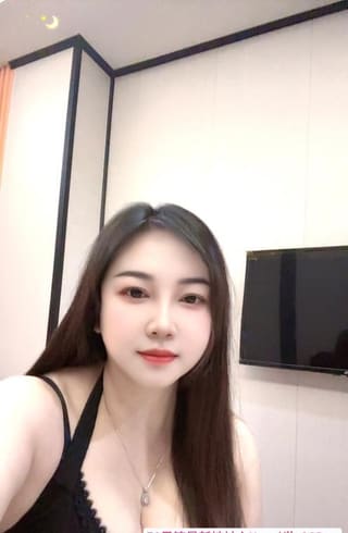 白云肥臀少妇
