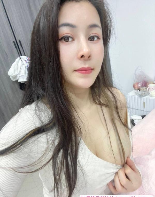 闵行翘臀骚妇小梦 1