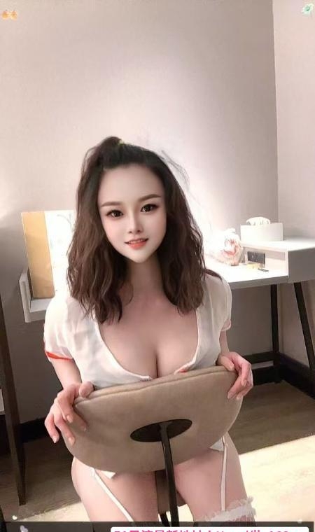 天然巨乳 1