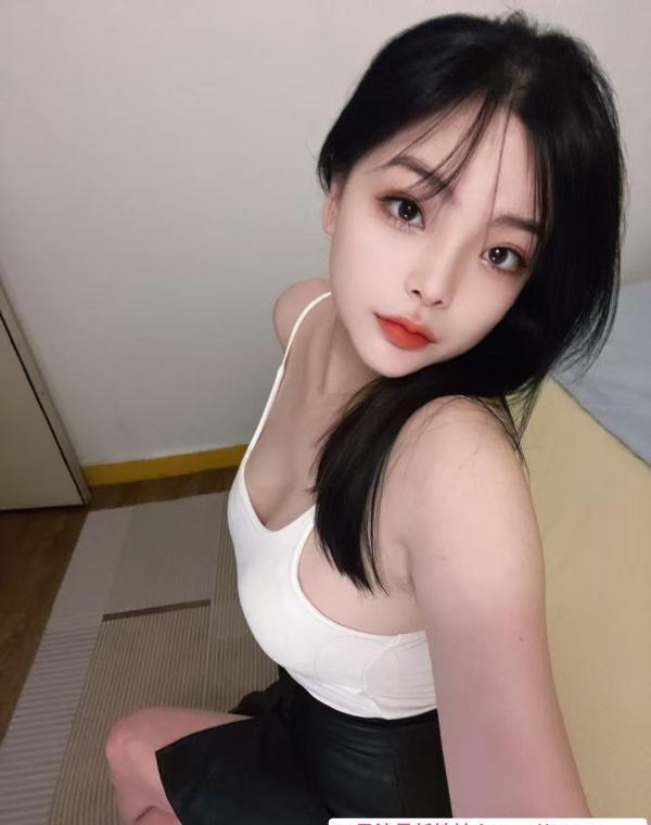 颜值虎牙妹文文 2