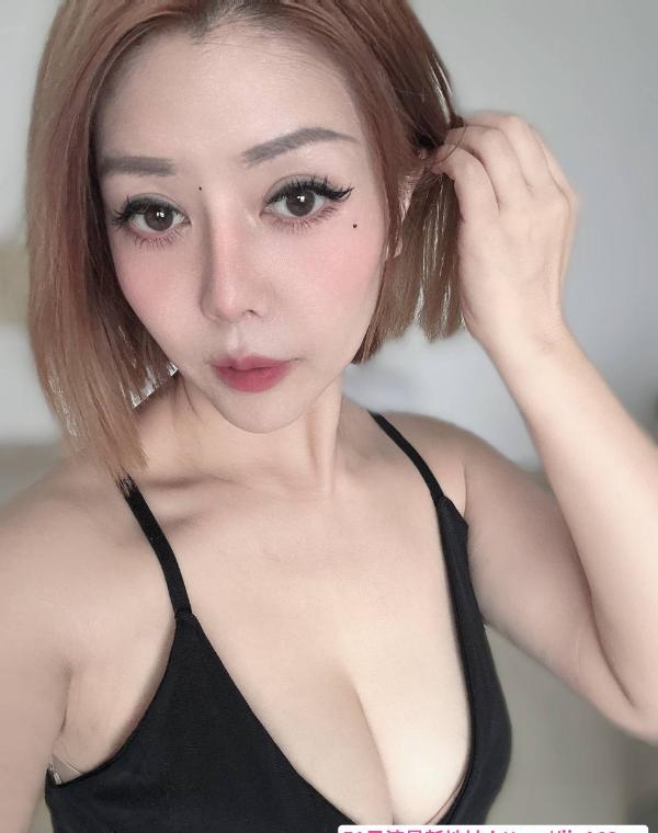 短发气质美女 2