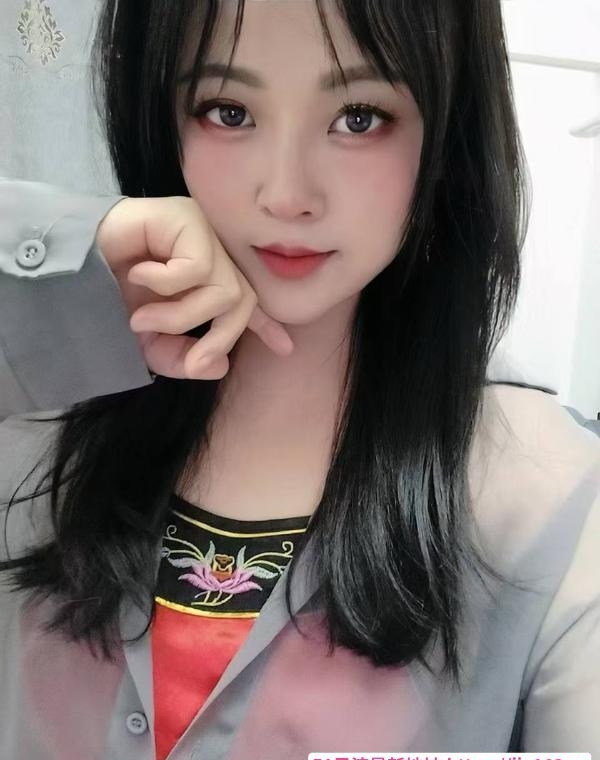 朝阳颜值大胸妹子 2