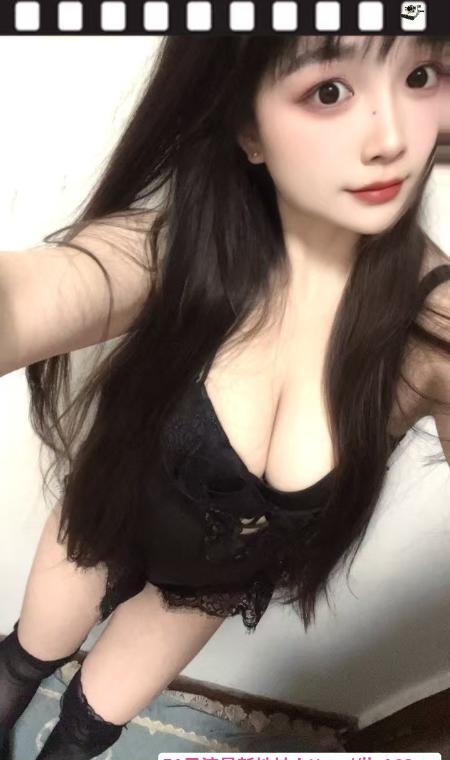 罗湖巨乳美女嘻嘻 2