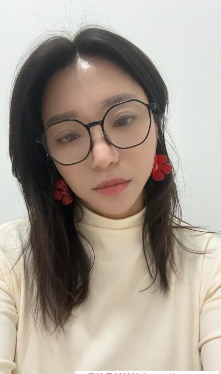 上城大奶少妇 3