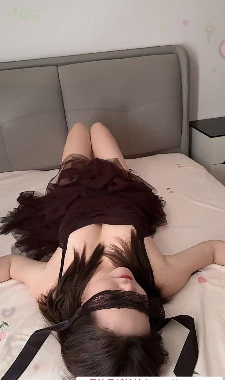 后入肥臀美少妇 3