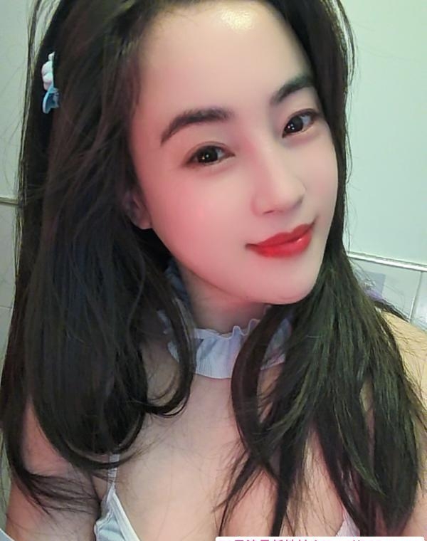 龙华珊珊 3