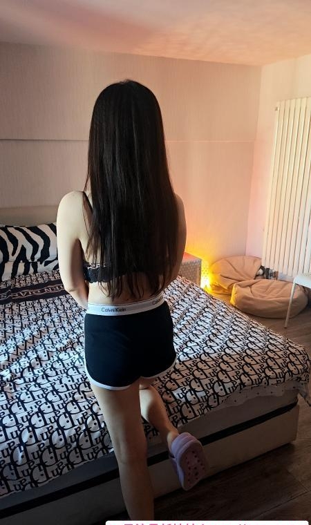 美乳嫩妹梦瑶 3