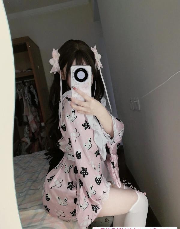 嫩妹萝莉小葡萄 3