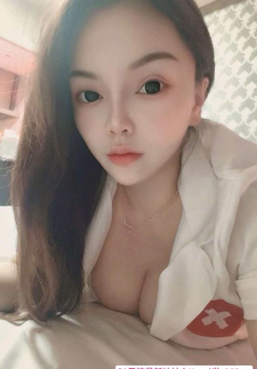 巨乳小叶子 3