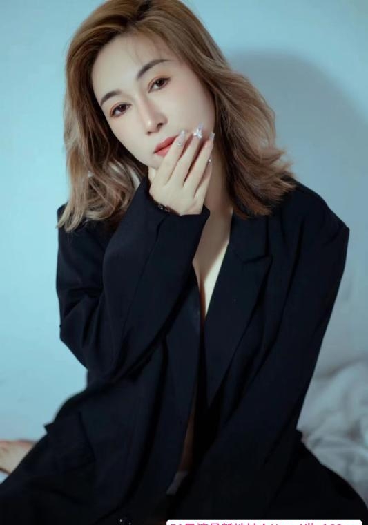 海珠可野战少妇 3