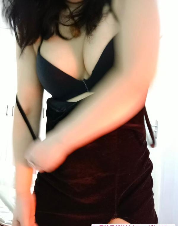 大胸器熟女 3
