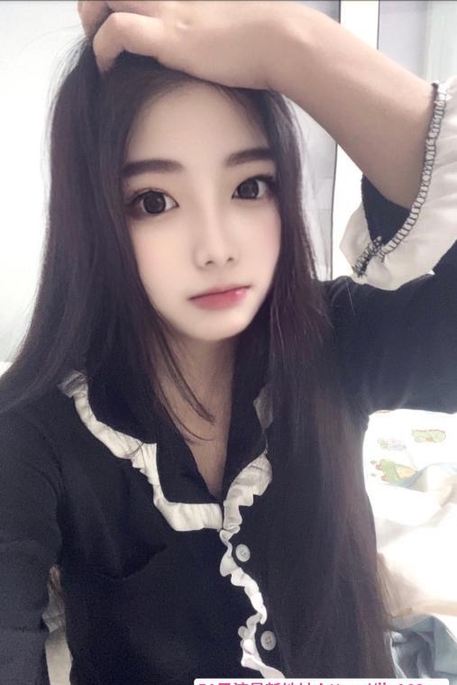 甜美系美女 3