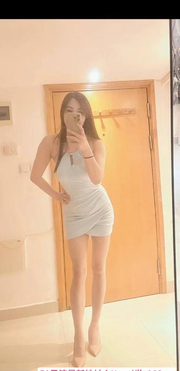 新银座美胸依依 3