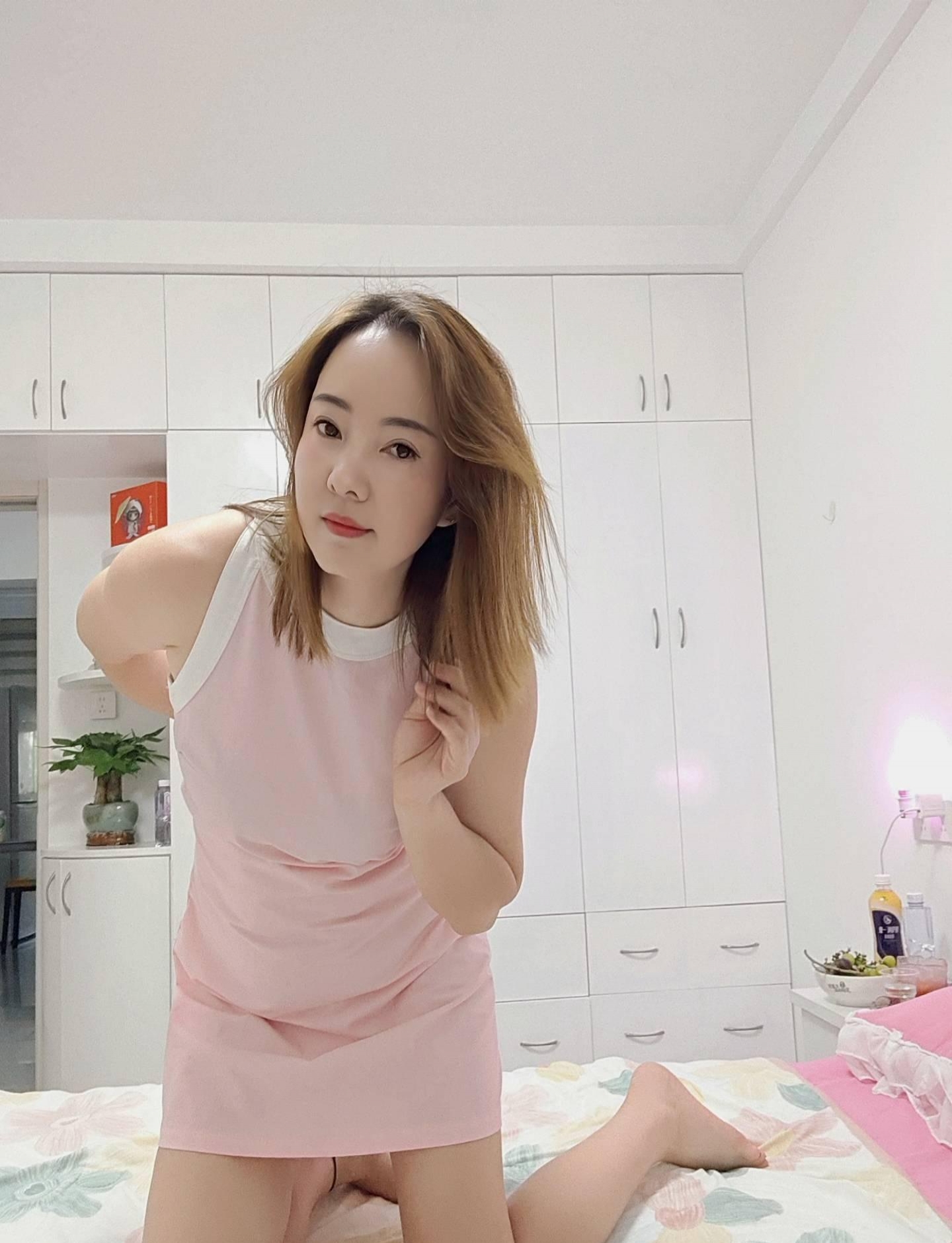 奉贤区气质婼婕 3