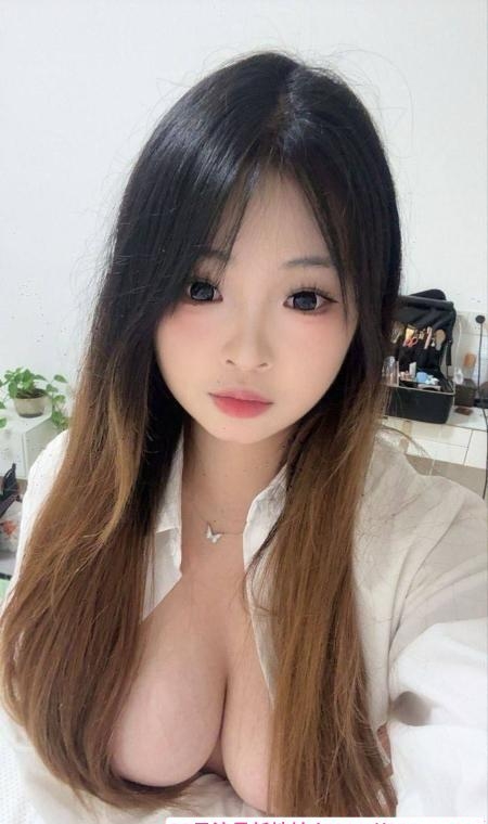 浦东大胸嫩妹 4