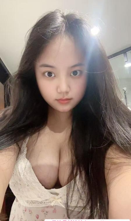 西湖姗姗 4