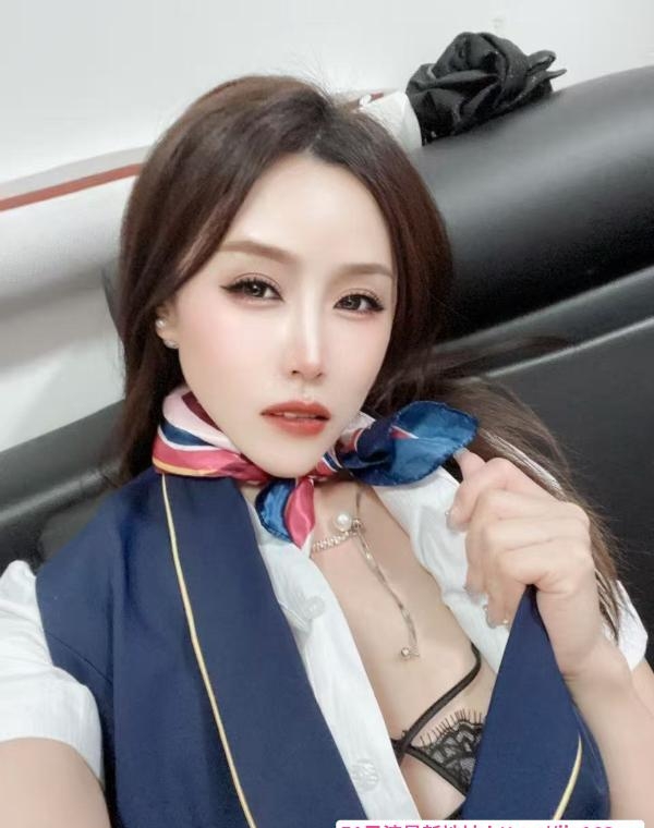 服务系骚小雅 4