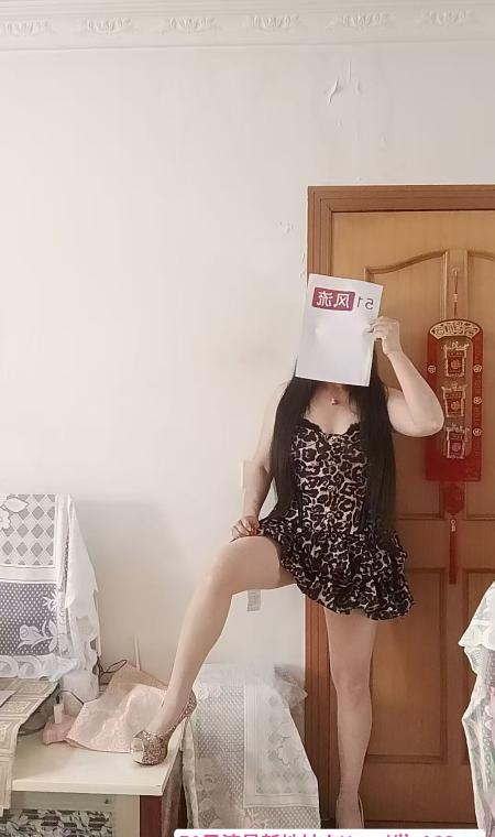 会潮喷的人妻 4