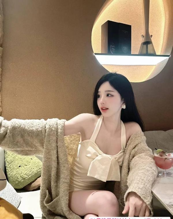 妩媚性感女友感雅琪 4