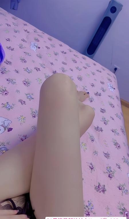 浦东骚妹子小爱茜 4