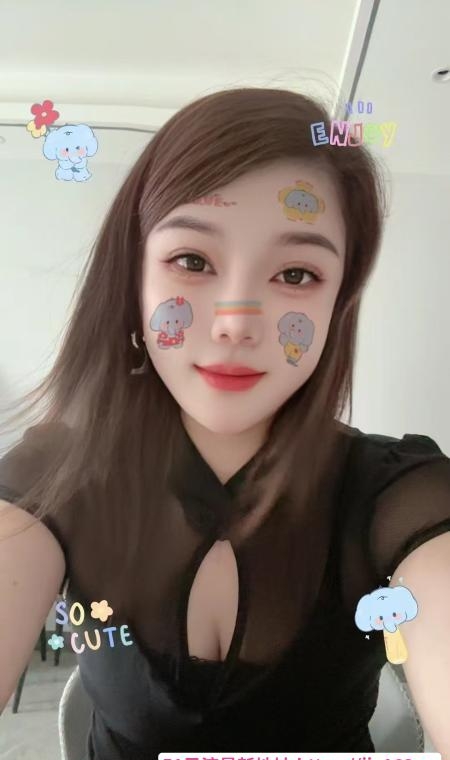 龙华美臀粉乳娜娜 1