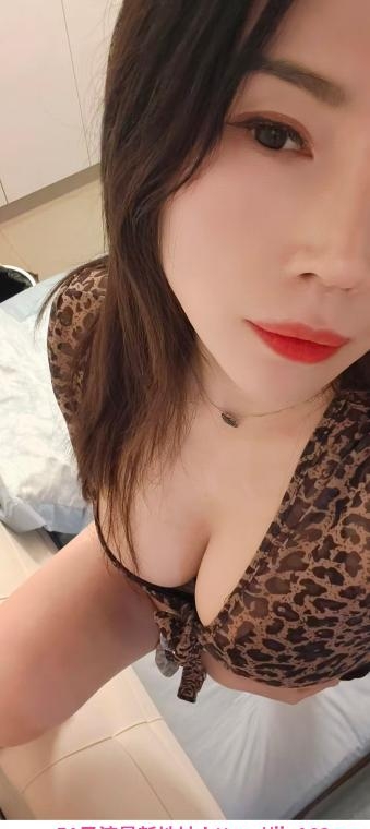 豹纹大奶小梦 1