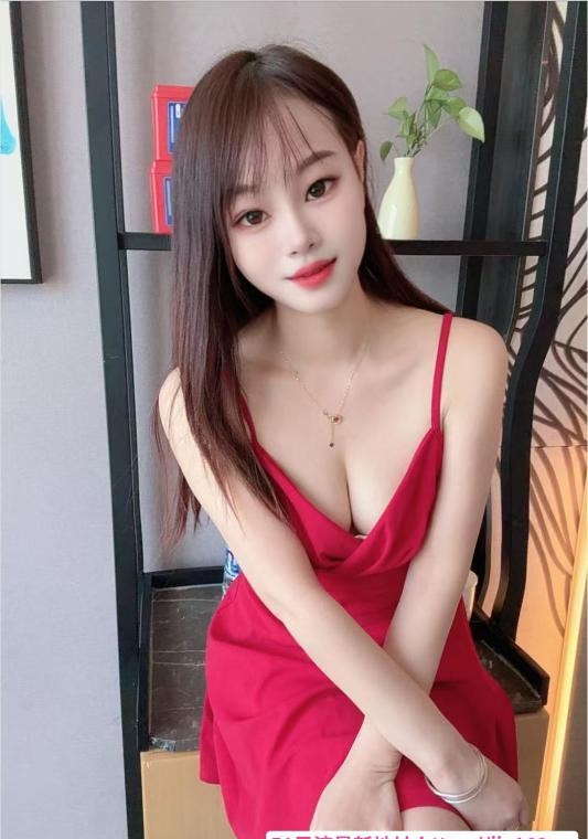 黑丝美腿娜娜 1