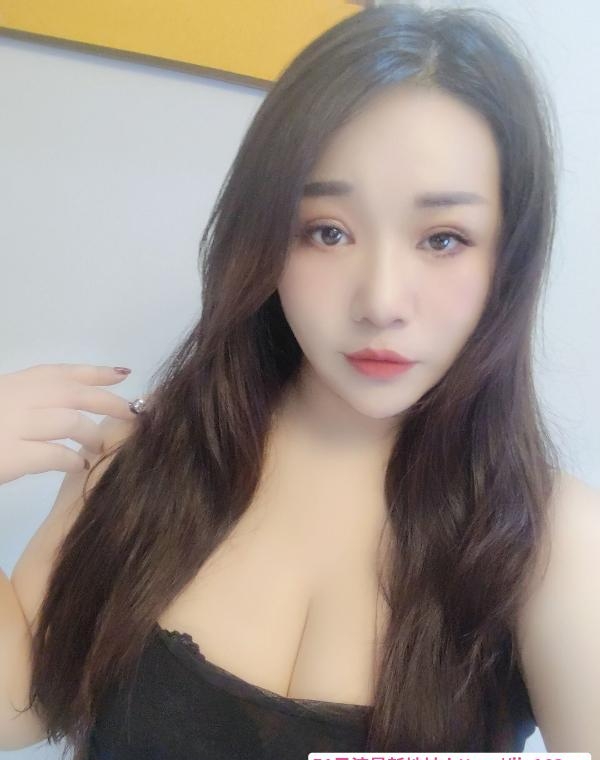 滨江大奶御姐 1
