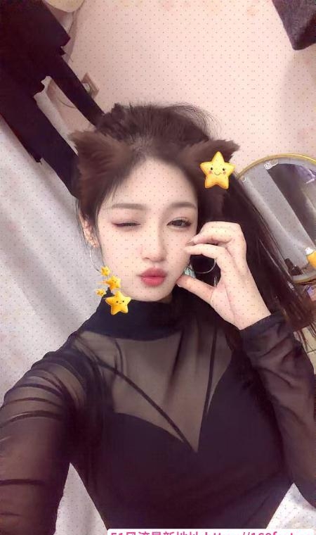 普陀制服诱惑老师美娜 1