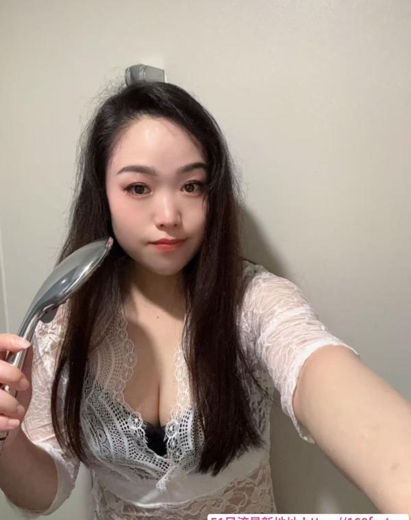 坪洲环保少妇 1