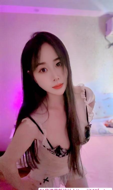 杭州美臀少妇西西 1