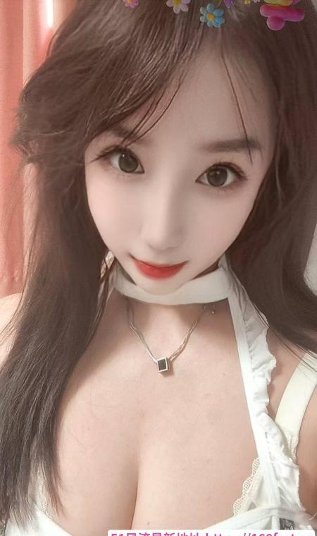 风韵迷人风骚姐姐 1
