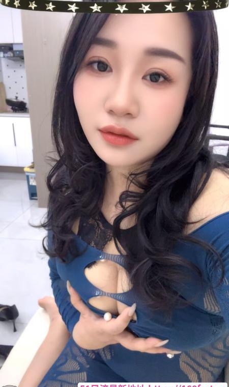 滨江骚臀少妇 1
