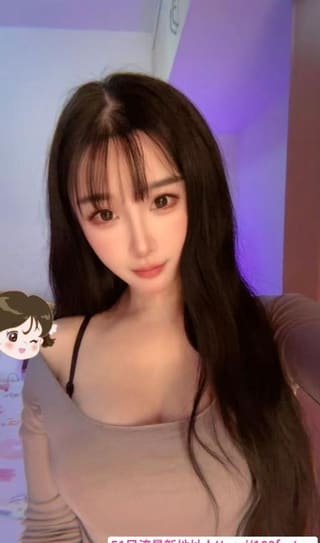翘臀乐乐小女友