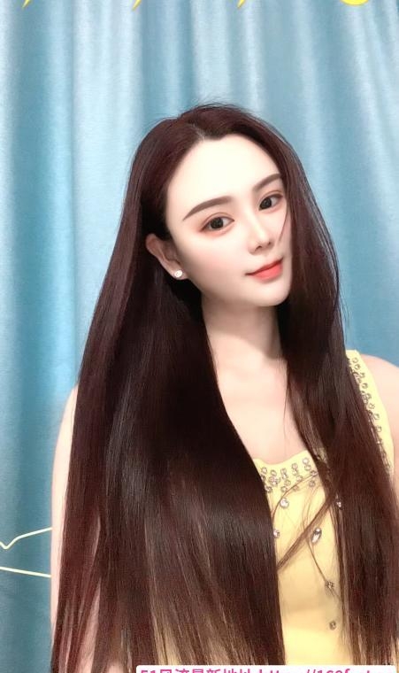 身材苗条漂亮气质优雅 1