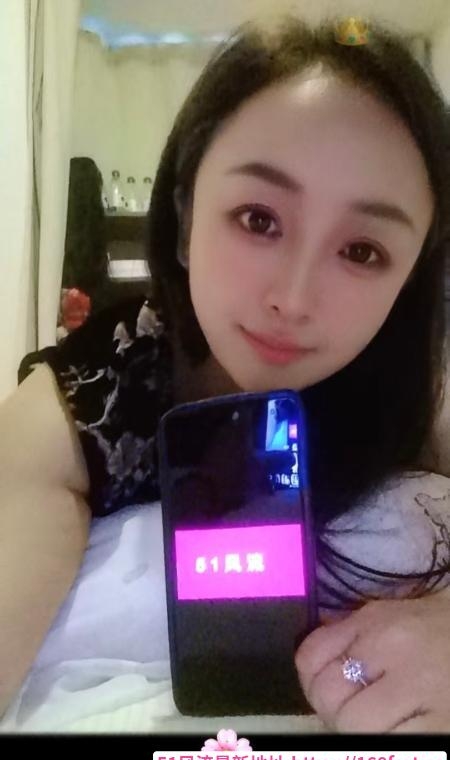 光谷风韵少妇佳佳 1