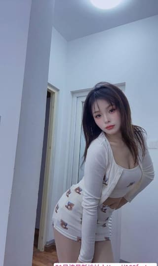 天河翘臀御姐小鱼