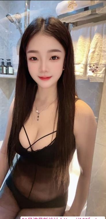 布吉黑丝九月 1