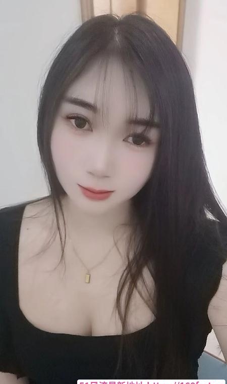 大奶依依少妇 1