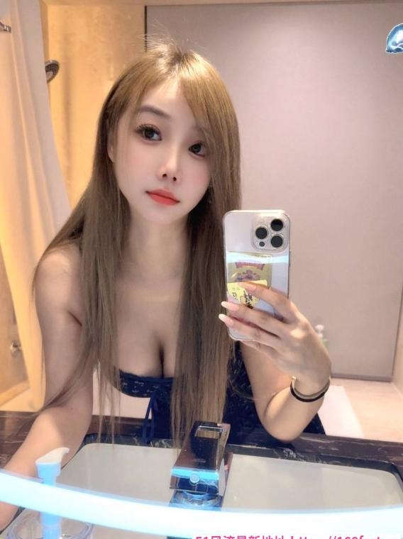 清纯邻家感小姐姐 1